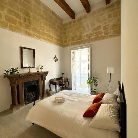 بيت شباب L'Artist Casa Micallef فاليتا المظهر الخارجي الصورة